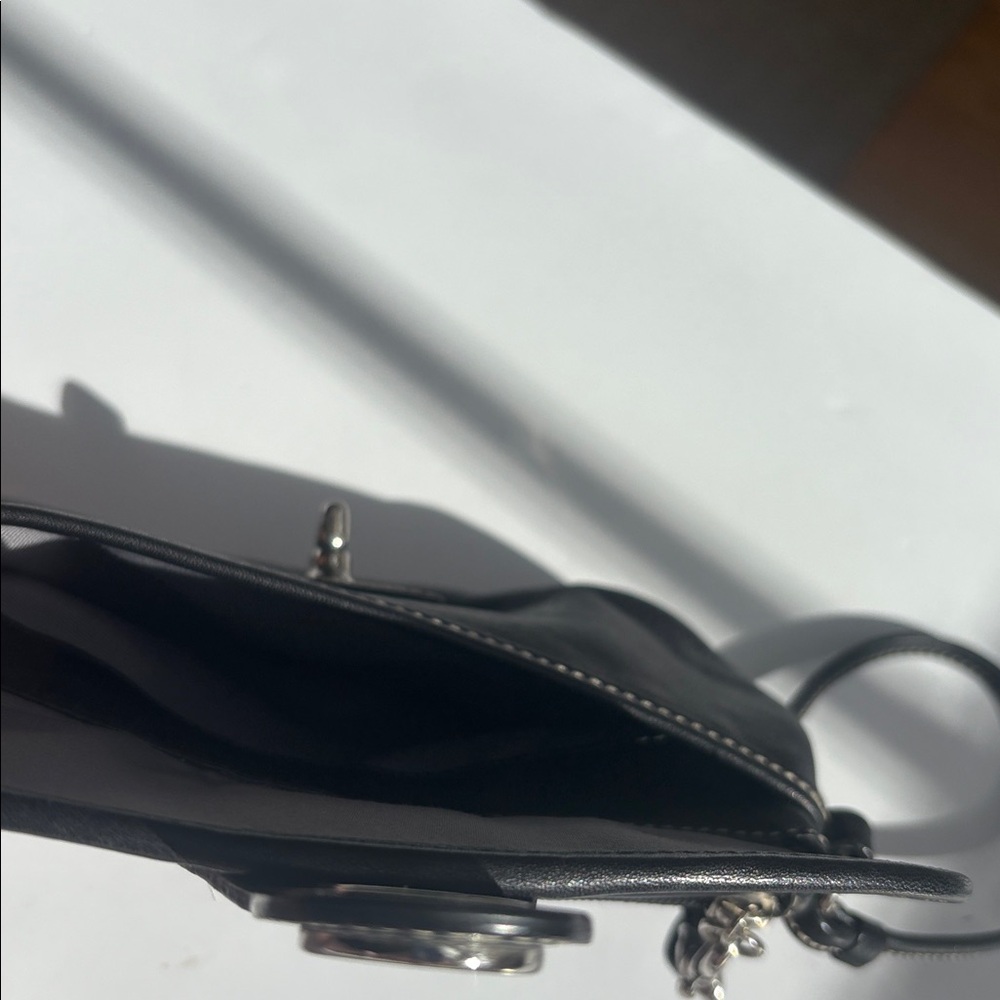 Y2K Vintage Coach Legacy Wristlet with two pockets - Excellent Condition! - Picture 4 of 6